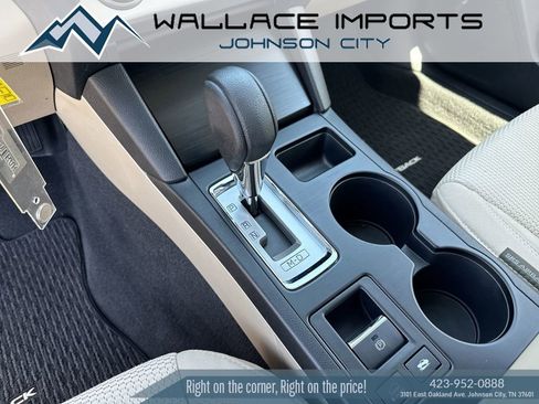 Used 2019 Subaru Outback 2.5i AWD/4WD image 17