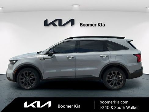 Certified 2023 Kia Sorento SX Prestige AWD/4WD image 8