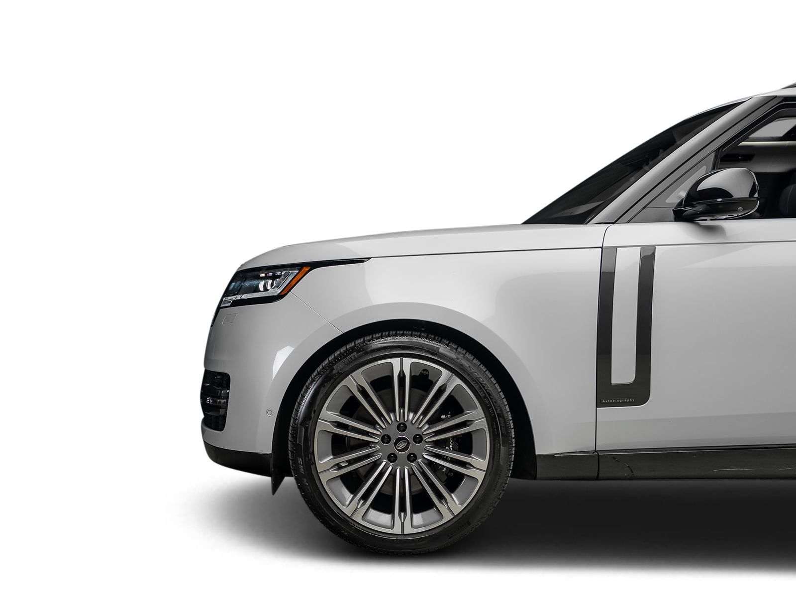 Used 2025 Land Rover Range Rover Long Wheelbase Autobiography AWD/4WD image 17