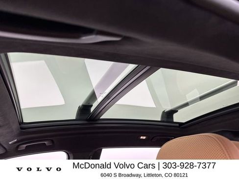 Used 2024 BMW X7 xDrive40i w/ M Sport Package AWD/4WD image 22