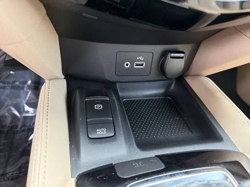 Used 2019 Nissan Rogue SL w/ Premium Package AWD/4WD image 28