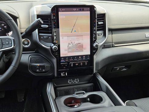 New 2025 RAM 3500 Laramie image 21