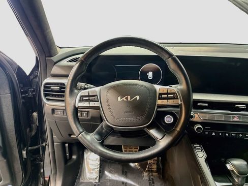 Used 2024 Kia Telluride SX Prestige X-Pro AWD/4WD image 11