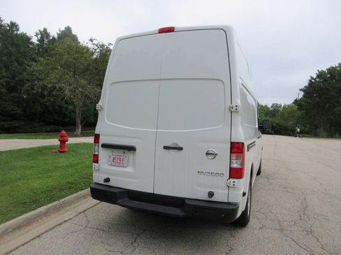 Used 2021 Nissan NV 2500 SV RWD image 10