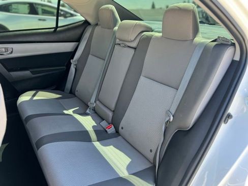 Used 2017 Toyota Corolla LE FWD image 15