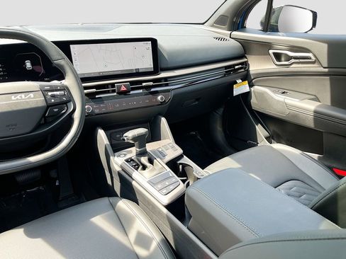 Certified 2026 Kia Sportage X-Line w/ X-Line Technology Package AWD/4WD image 28