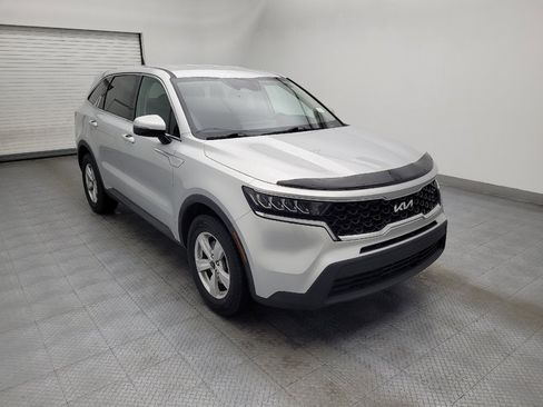 Used 2022 Kia Sorento LX FWD image 13