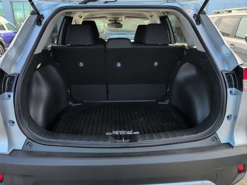 Used 2024 Toyota Corolla Cross LE image 33