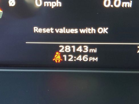 Used 2022 Audi SQ5 Premium Plus w/ Premium Plus Package image 26