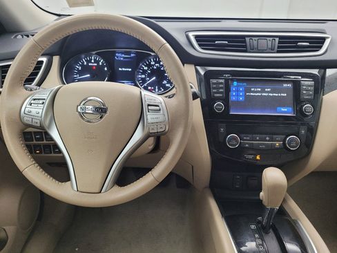 Used 2015 Nissan Rogue SL w/ SL Premium Package image 22