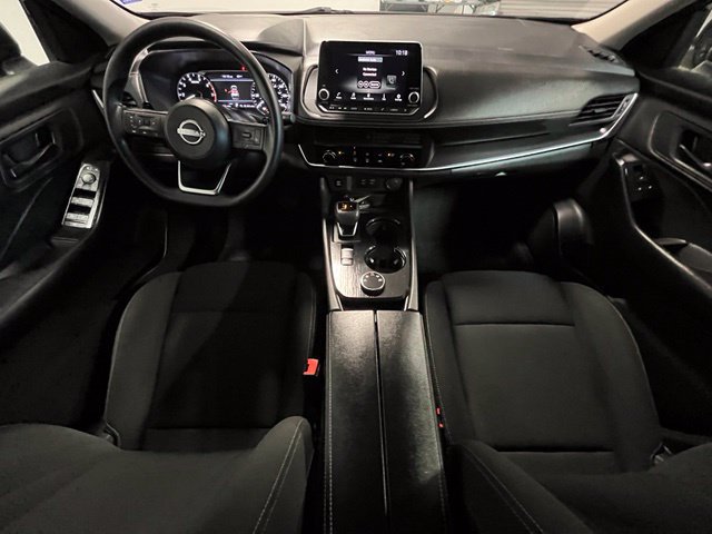 Used 2024 Nissan Rogue S AWD/4WD image 17