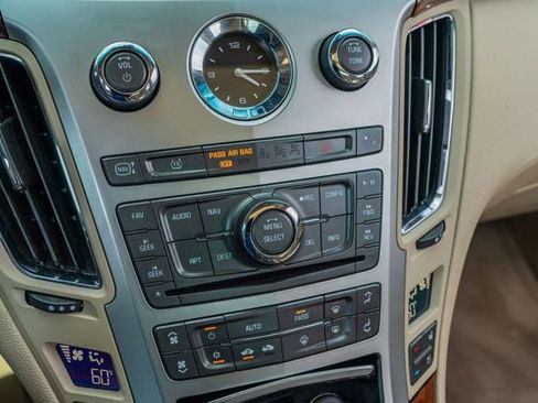 Used 2009 Cadillac CTS 3.6 image 28