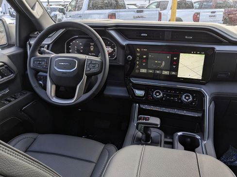 New 2026 GMC Sierra 1500 Denali w/ Denali Reserve Package image 16