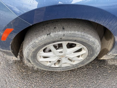 Certified 2024 Chevrolet Equinox LT image 11