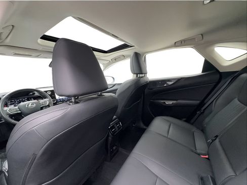 Used 2025 Lexus NX 250 FWD w/ Premium Package image 24