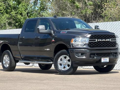 Used 2024 RAM 2500 Big Horn w/ Sport Appearance Package AWD/4WD image 2