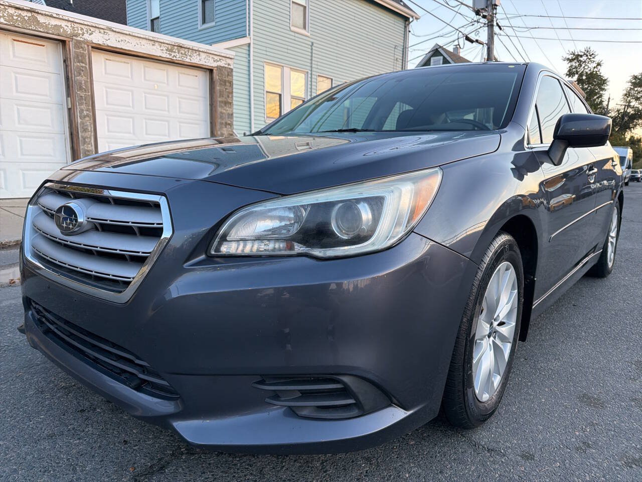 Used 2015 Subaru Legacy 2.5i Premium w/ Moonroof Package AWD/4WD image 2