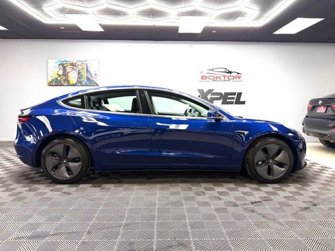 Used 2018 Tesla Model 3 Mid Range RWD image 17