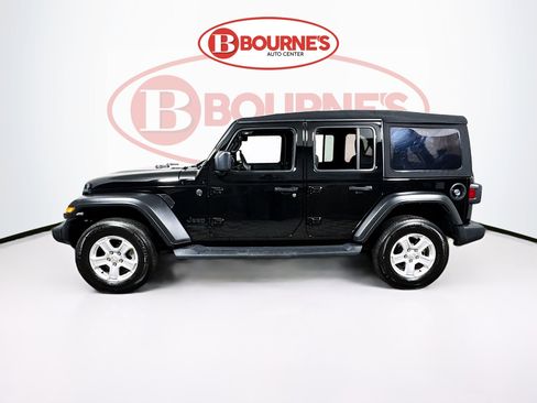 Used 2022 Jeep Wrangler Unlimited Sport image 8