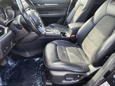 Used 2017 MAZDA CX-5 Touring w/ Preferred Equipment Package AWD/4WD image 6