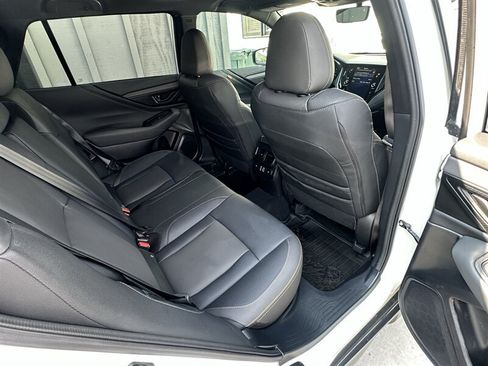 Used 2025 Subaru Outback Wilderness AWD/4WD image 32
