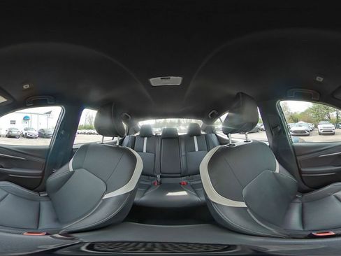 Used 2025 Toyota Camry SE image 40