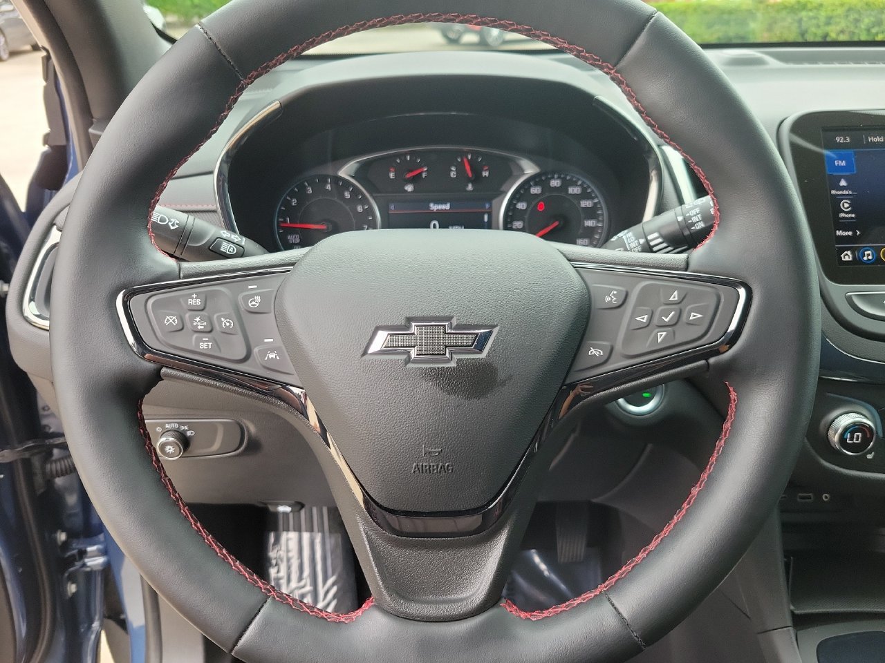 Certified 2024 Chevrolet Equinox RS FWD image 19