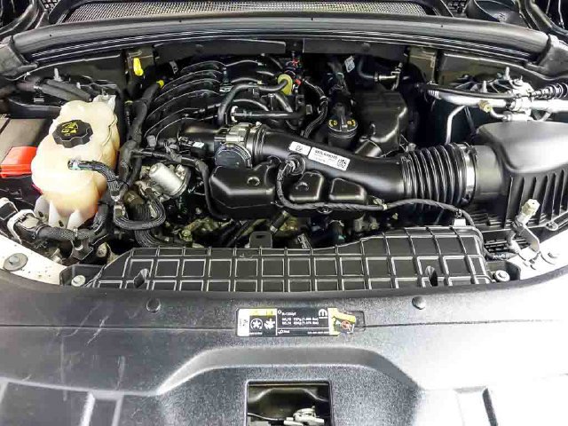 Used 2023 Jeep Grand Cherokee Altitude AWD/4WD image 33