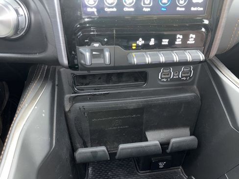 Used 2021 RAM 1500 Limited AWD/4WD image 30