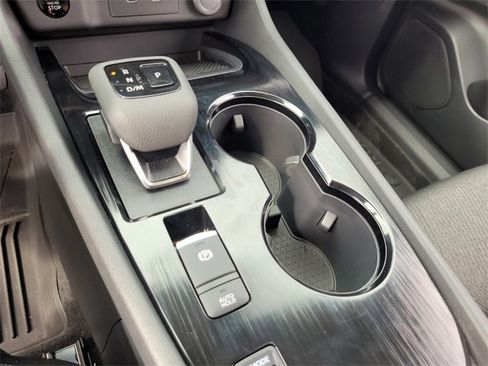 Used 2025 Nissan Rogue SV image 20