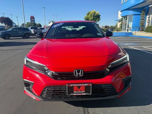 Used 2023 Honda Civic Sport image 2