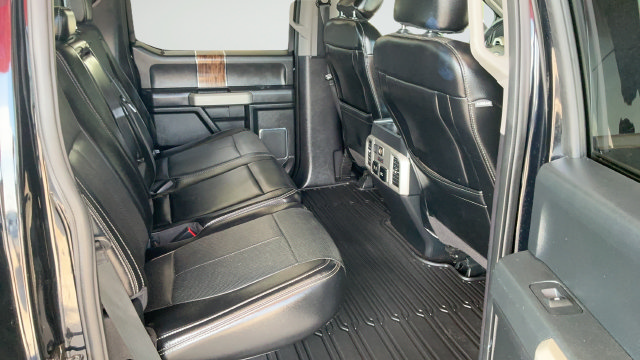 Used 2018 Ford F150 Lariat w/ Equipment Group 502A Luxury AWD/4WD image 22