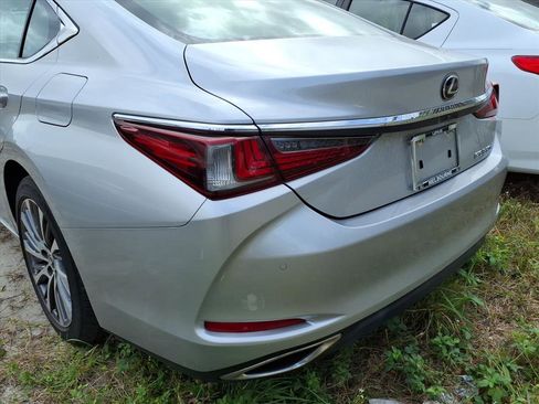 Used 2019 Lexus ES 350 image 7