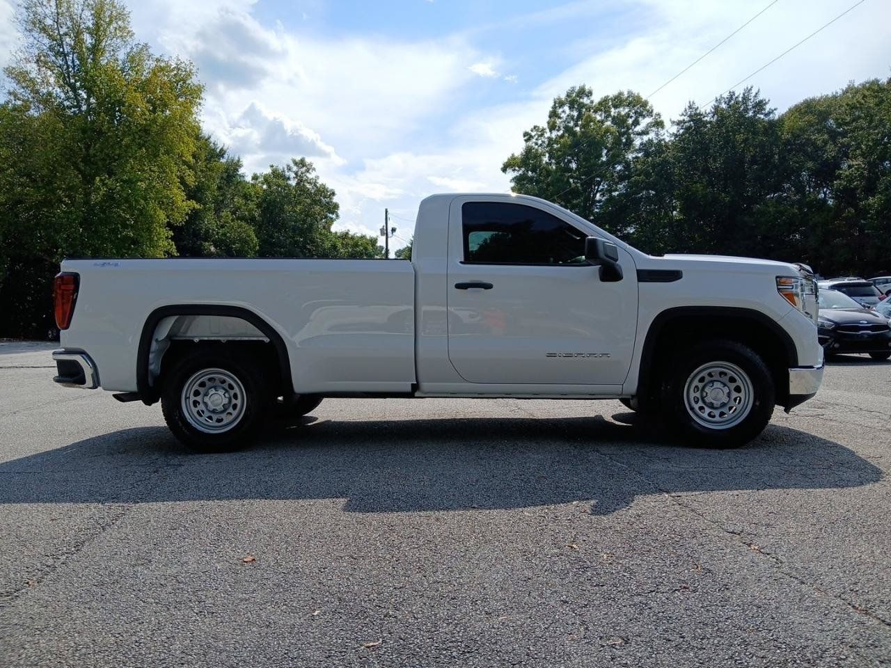 Used 2022 GMC Sierra 1500 Pro w/ Convenience Package AWD/4WD image 5