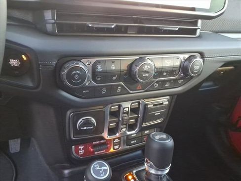 New 2026 Jeep Wrangler Unlimited Rubicon w/ Safety Group AWD/4WD image 23