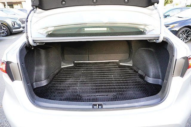 Used 2026 Toyota Corolla SE FWD image 20