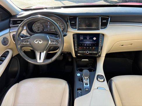 Used 2021 INFINITI QX50 Sensory w/ Accent Package image 29