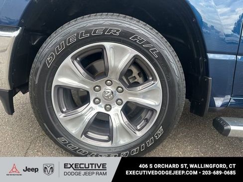 Used 2023 RAM 1500 Laramie AWD/4WD image 19