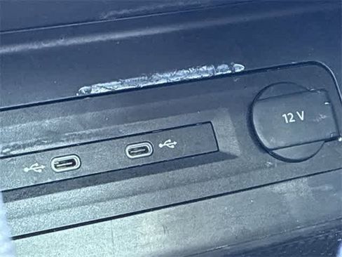 Used 2022 Volkswagen Atlas SE w/ Panoramic Sunroof Package image 34