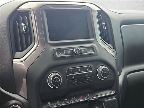 Used 2025 Chevrolet Silverado 3500 W/T image 10