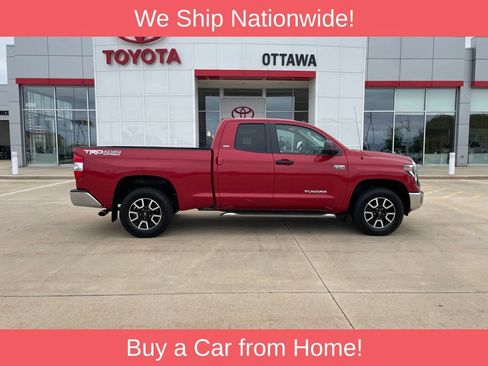 Used 2019 Toyota Tundra SR5 w/ TRD Off Road Package AWD/4WD image 4