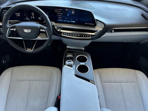 Certified 2024 Cadillac Lyriq Sport AWD/4WD image 13