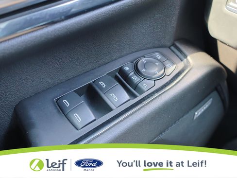 Used 2024 GMC Sierra 2500 AT4 w/ Technology Package image 16