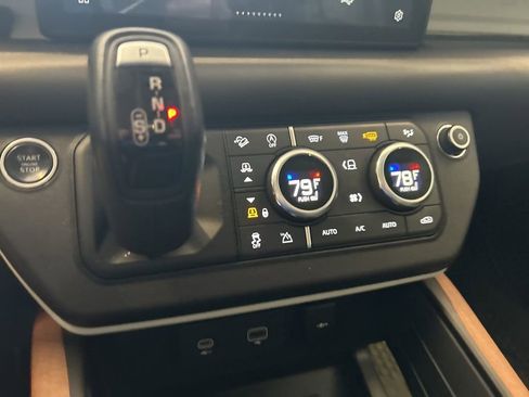 Used 2020 Land Rover Defender 110 HSE image 7