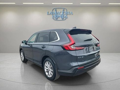 Used 2024 Honda CR-V EX image 3