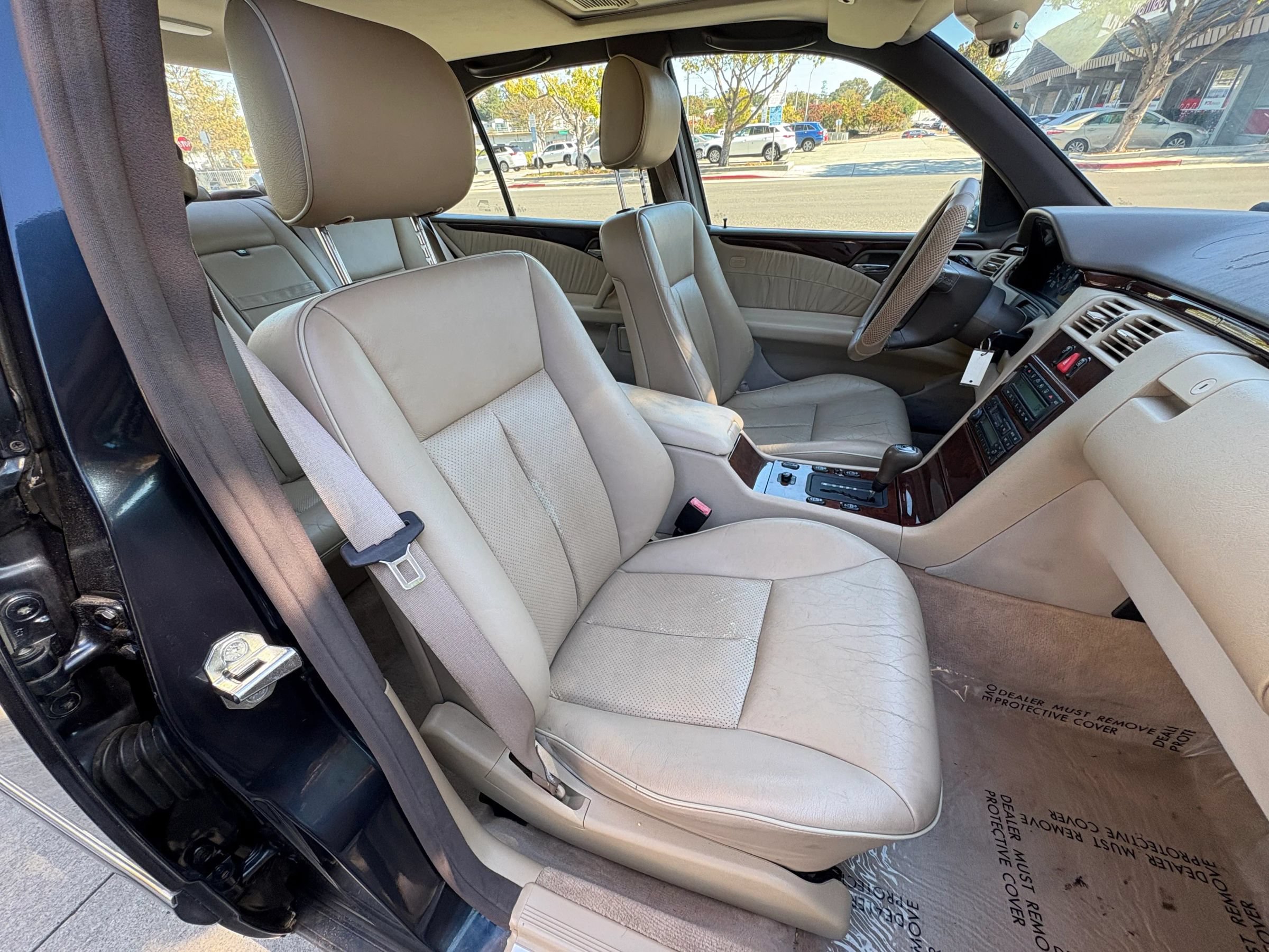 Used 1996 Mercedes-Benz E 320 Sedan image 12