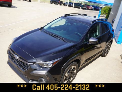 Used 2024 Subaru Crosstrek 2.5i Limited w/ Crosstrek Mirror Package AWD/4WD image 13