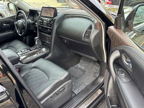 Certified 2023 Nissan Armada Platinum w/ Captain's Chairs Package image 30