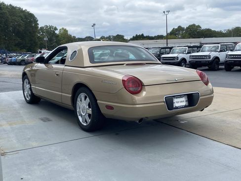 Used 2005 Ford Thunderbird image 6
