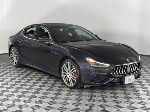 Used 2018 Maserati Ghibli S GranSport image 7